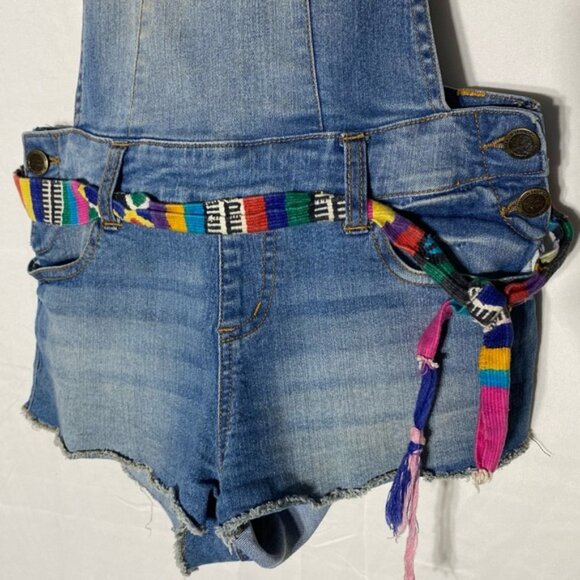 Ardene Light Wash Denim Short Overalls 9 - Picture 10 of 14